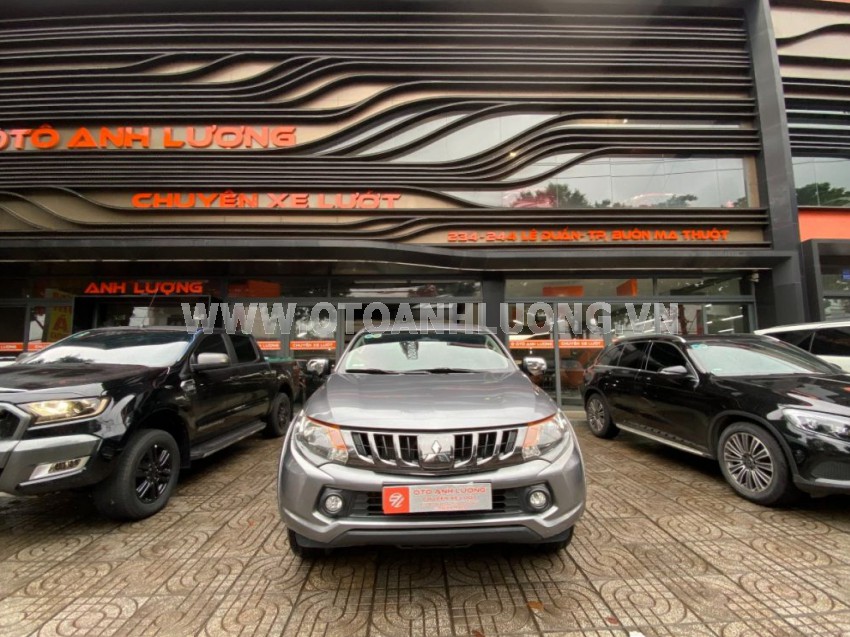 Mitsubishi Triton 4x2 AT