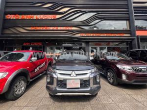 Xe Mitsubishi Triton 4x2 AT Mivec 2020