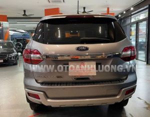 Xe Ford Everest Titanium 2.0L 4x2 AT 2019