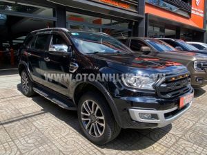 Xe Ford Everest Titanium 2.0L 4x2 AT 2019