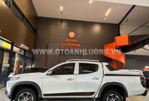 Xe Mitsubishi Triton 4x2 AT Mivec 2021