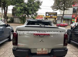 Xe Mitsubishi Triton 4x2 AT Mivec 2021