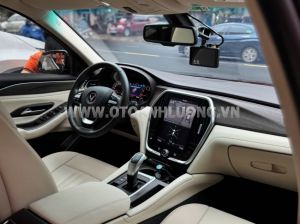 Xe VinFast Lux A 2.0 Premium 2.0 AT 2019