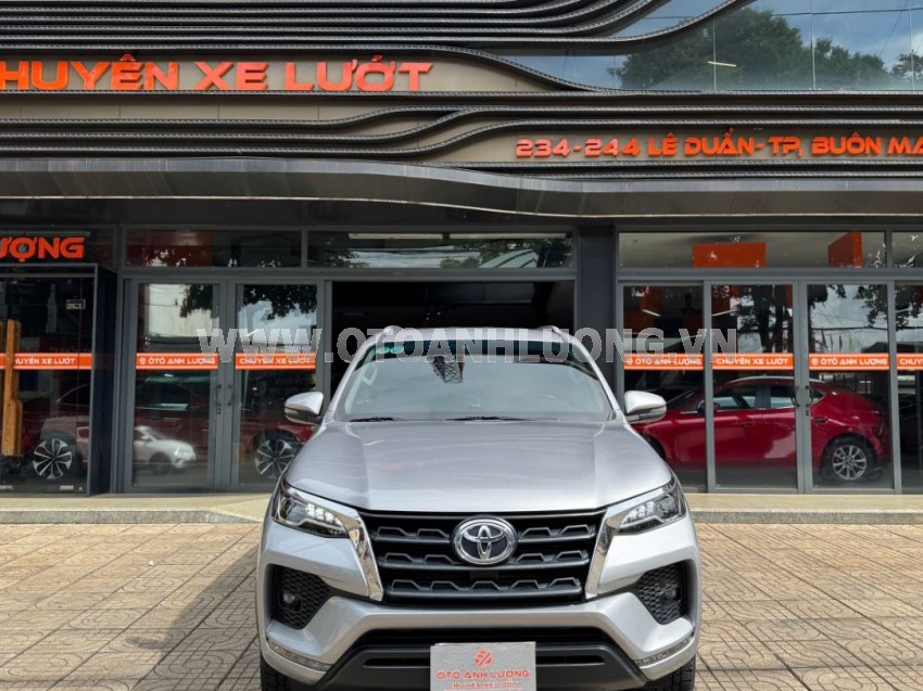 Toyota Fortuner 2.4G 4x2 AT