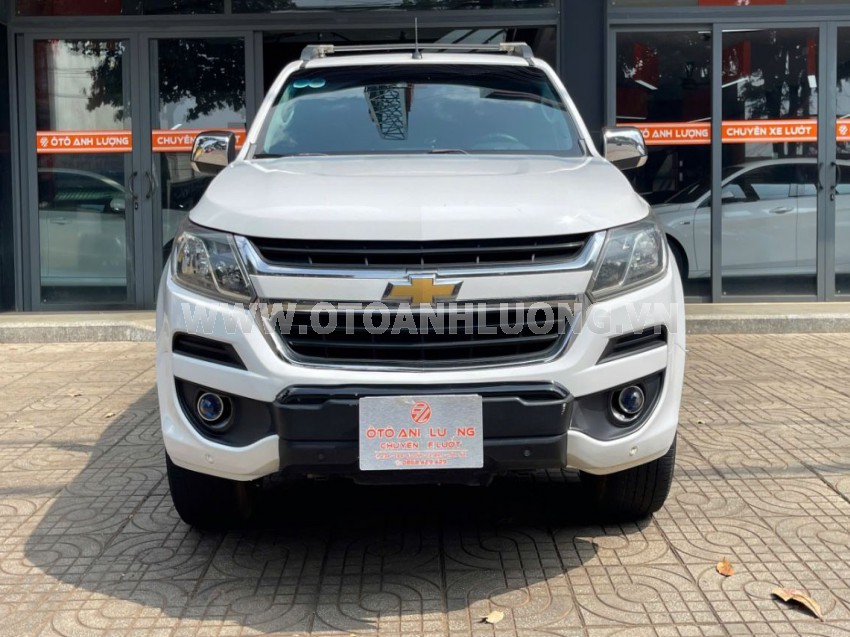 Chevrolet Colorado High Country 2.8L 4x4 AT