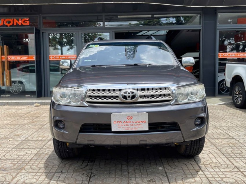 Toyota Fortuner 2.5G