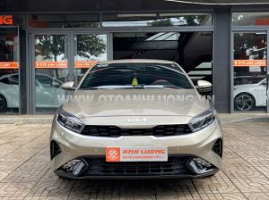 Xe Kia K3 Premium 2.0 AT 2022