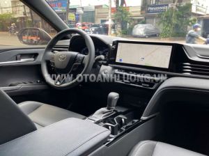 Xe Toyota Camry 2.5 HEV Top 2025