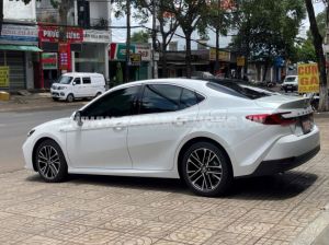 Xe Toyota Camry 2.5 HEV Top 2025