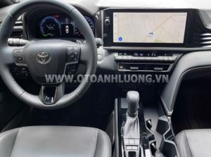 Xe Toyota Camry 2.5 HEV Top 2025