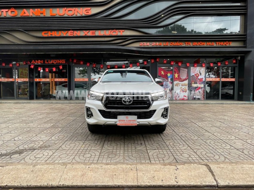 Toyota Hilux 2.8G 4x4 AT