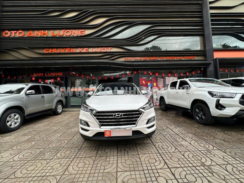 Hyundai Tucson 2.0 AT Đặc biệt