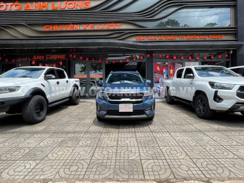 Kia Seltos Premium 1.6 AT