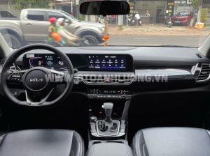 Xe Kia Seltos Luxury 1.5 AT Turbo 2025