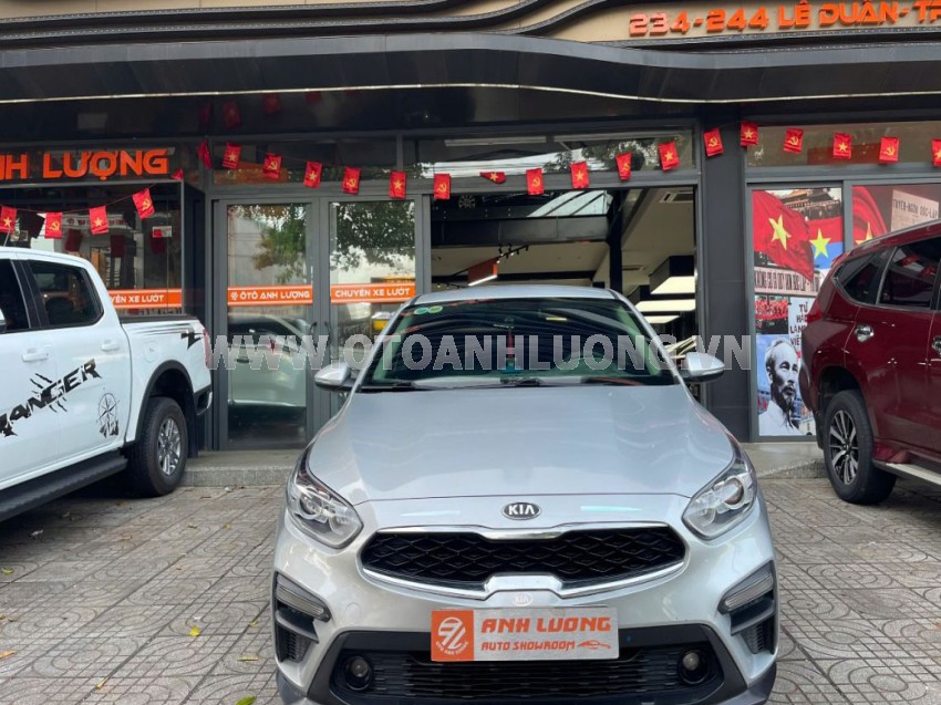 Kia Cerato 1.6 MT