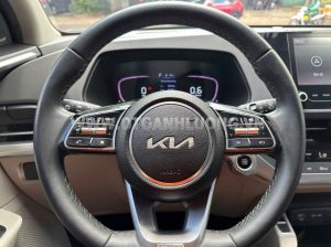 Xe Kia Carens 1.5G Luxury 2022