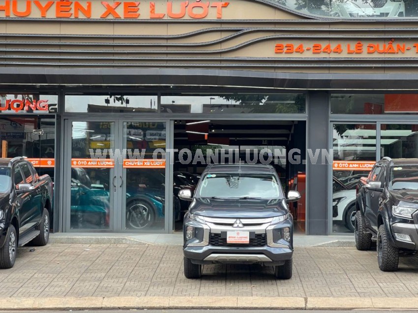 Mitsubishi Triton 4x4 AT Mivec Premium