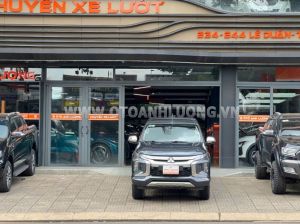 Xe Mitsubishi Triton 4x4 AT Mivec Premium 2020