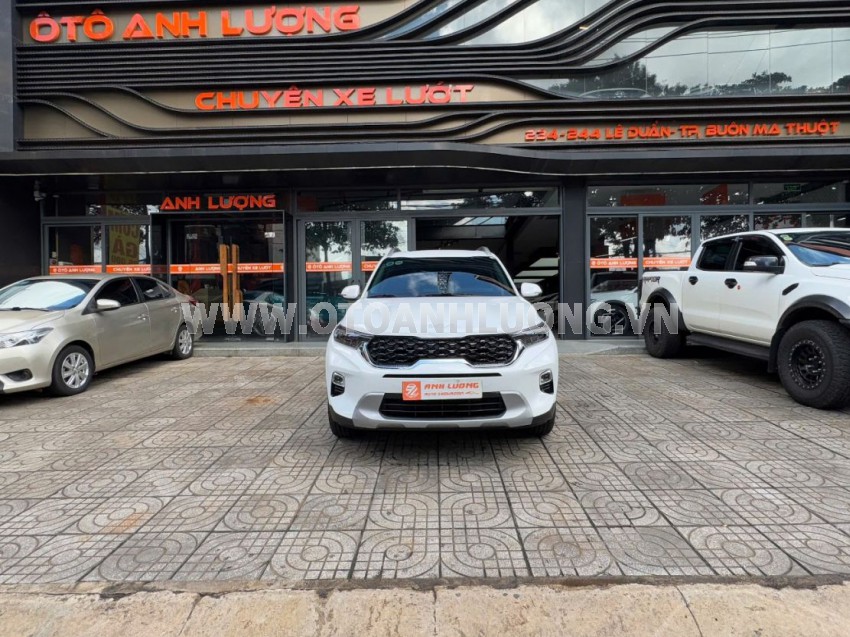 Kia Sonet Luxury 1.5 AT