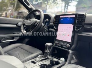 Xe Ford Everest Titanium 2.0L 4x2 AT 2024