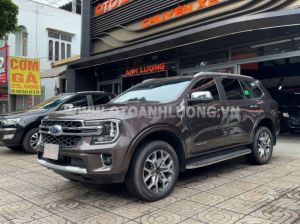 Xe Ford Everest Titanium 2.0L 4x2 AT 2024