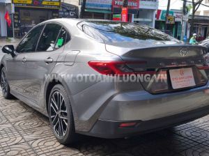 Xe Toyota Camry 2.5 HEV Mid 2025