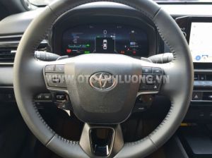 Xe Toyota Camry 2.5 HEV Mid 2025