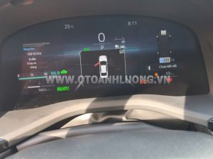 Xe Toyota Camry 2.5 HEV Mid 2025
