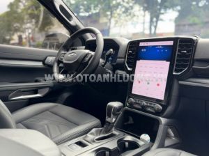 Xe Ford Everest Titanium 2.0L 4x2 AT 2024