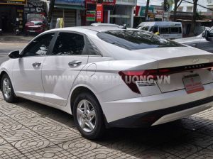 Xe Hyundai Accent 1.5 AT 2025