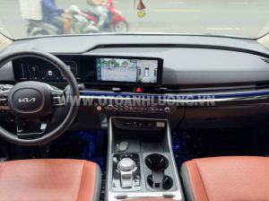 Xe Kia Carnival Signature 2.2D 2024