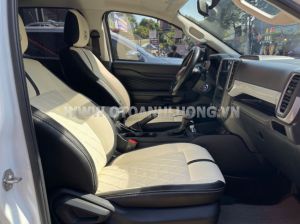 Xe Ford Ranger XLS 2.0L 4x2 AT 2024