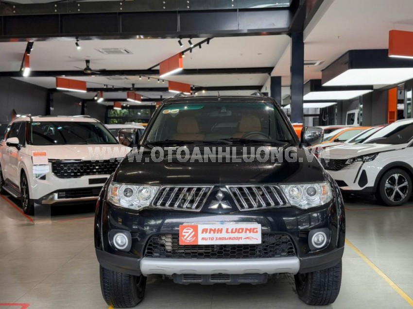 Mitsubishi Pajero Sport D 4x4 MT