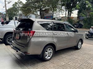 Xe Toyota Innova 2.0E 2016