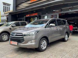 Xe Toyota Innova 2.0E 2016
