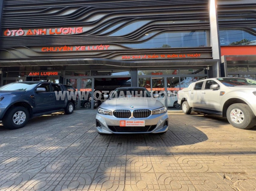BMW 3 Series 320i Sport Line