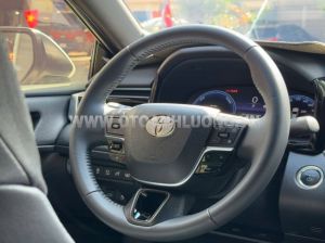 Xe Toyota Camry 2.5 HEV Top 2025