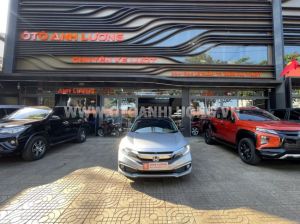 Xe Honda Civic 1.8 E 2019