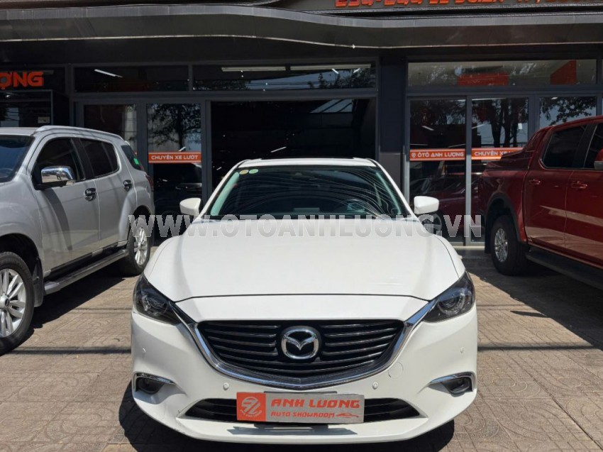 Mazda 6 Premium 2.0 AT