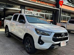 Xe Toyota Hilux 2.4L 4x2 AT 2024