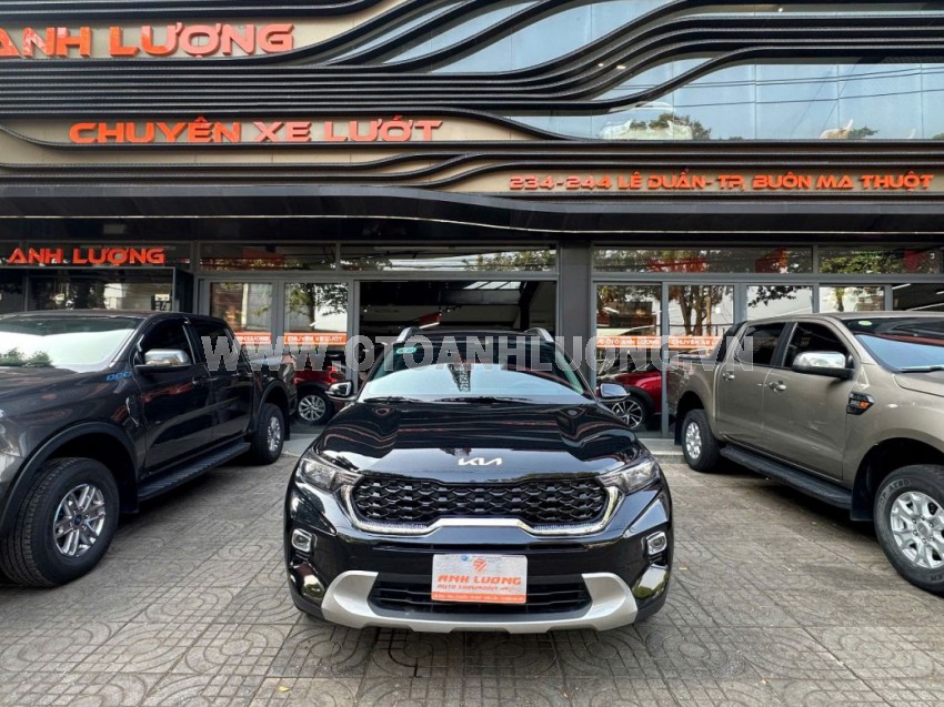 Kia Sonet Deluxe 1.5 MT