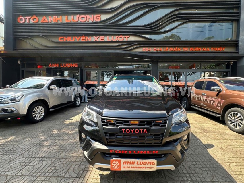 Toyota Fortuner 2.4G 4x2 MT