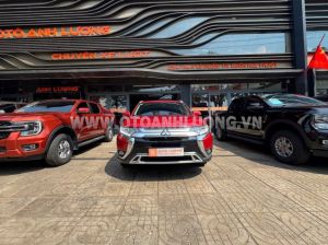 Xe Mitsubishi Outlander 2.0 CVT 2021
