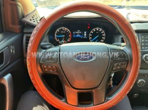 Xe Ford Ranger XLS 2.2L 4x2 AT 2018