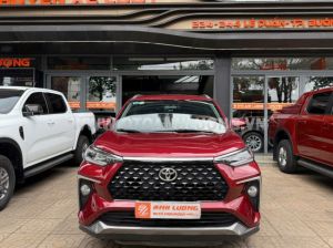 Xe Toyota Veloz Cross Top 1.5 CVT 2024