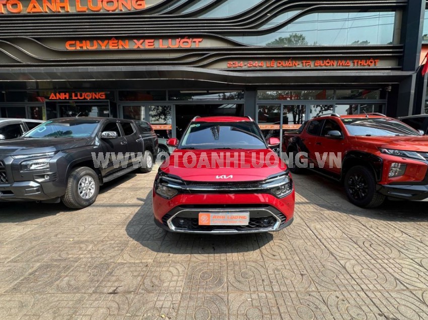 Kia Carens 1.5G Luxury