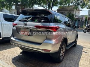 Xe Toyota Fortuner 2.4G 4x2 MT 2017