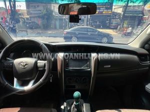 Xe Toyota Fortuner 2.4G 4x2 MT 2017