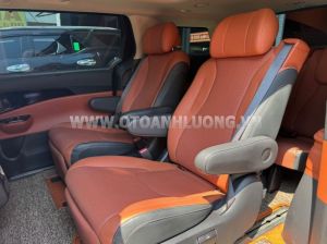 Xe Kia Carnival Signature 2.2D 2022