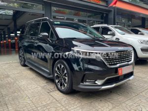 Xe Kia Carnival Signature 2.2D 2022